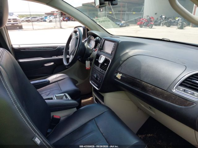 2C4RC1CG5ER215108 Chrysler Town & Country Touring-l
