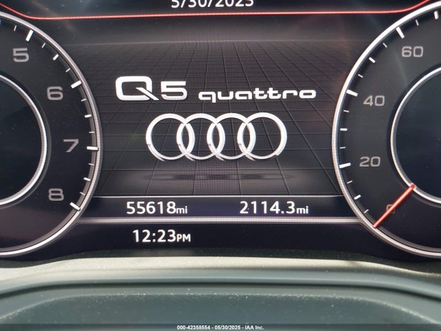 WA1CNBFY7J2062678 Audi Q5 2.0t Premium/2.0t Tech Premium