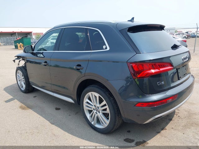 WA1CNBFY7J2062678 Audi Q5 2.0t Premium/2.0t Tech Premium
