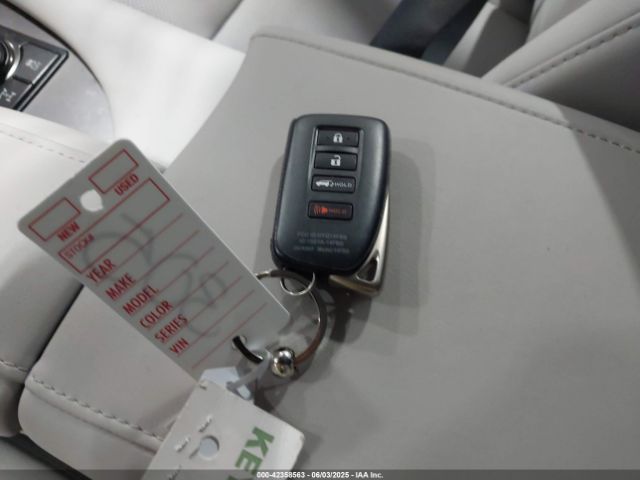 2T2HZMDA6LC237701 Lexus RX 350