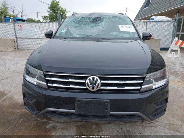 3VV3B7AXXMM101773 Volkswagen Tiguan