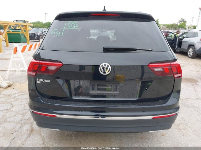 3VV3B7AXXMM101773 Volkswagen Tiguan