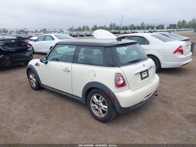 2013 MINI HARDTOP WMWSU3C52DT686047 Photo 2