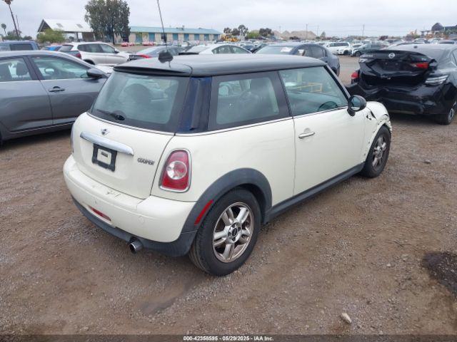 2013 MINI HARDTOP WMWSU3C52DT686047 Photo 3