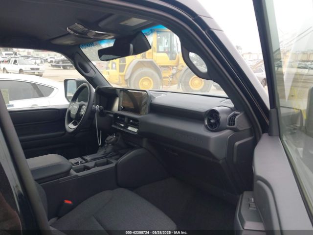 2024 TOYOTA LAND CRUISER JTEABFAJ9RK018440 Photo 4