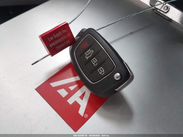 5NPE24AF2GH380210 Hyundai SONATA SE