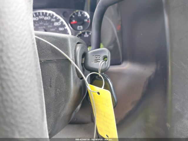 1GCWGAFP9J1337987 Chevrolet Express 2500 Work Van