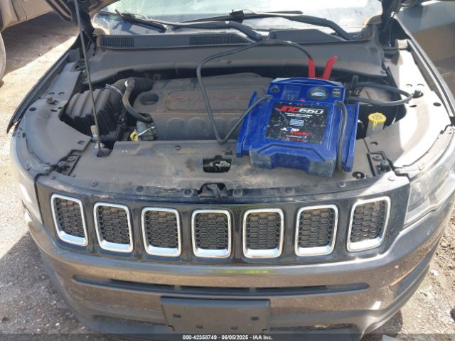 2018 JEEP COMPASS 3C4NJDBB7JT103901 Photo 9