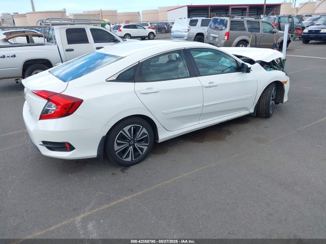 Honda l15b7 2017 2HGFC1F73HH641745 Image 4