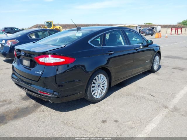 3FA6P0LU9GR405102 Ford Fusion Hybrid Se