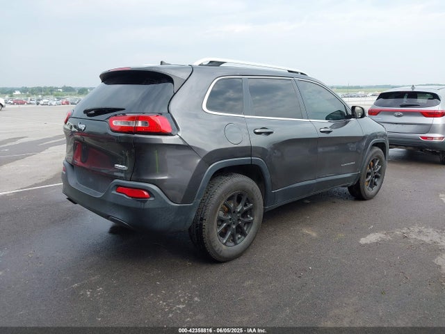 1C4PJLCB8FW695473 Jeep 2015