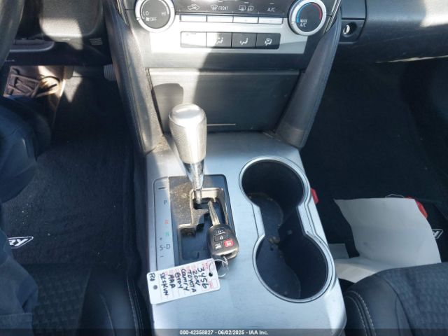 4T1BF1FK8EU456412 Toyota CAMRY SE