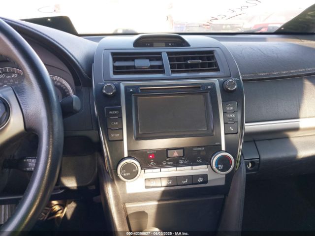 4T1BF1FK8EU456412 Toyota CAMRY SE