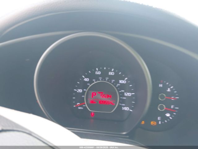 KNDJN2A22J7520288 KIA Soul