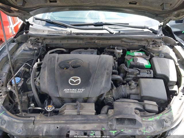 JM1GJ1W68E1129229 Mazda py