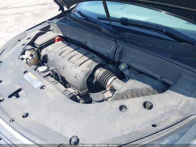 1GNKRFED4HJ115405 Chevrolet Traverse Ls