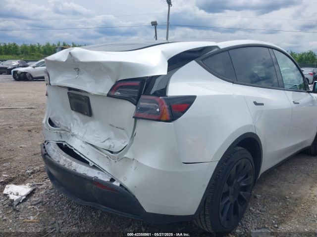 2022 TESLA MODEL Y 7SAYGDEE3NF315963 Photo 5
