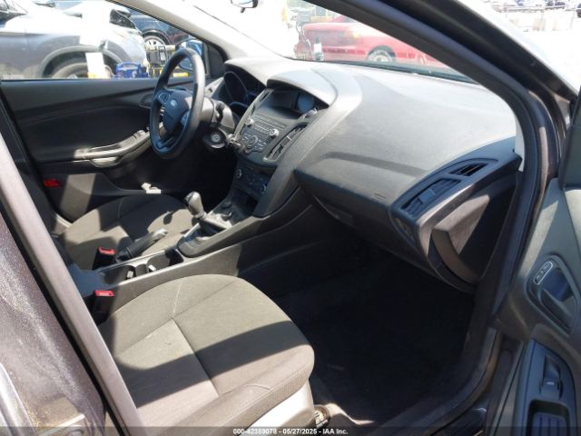 1FADP3E21JL211920 Ford FOCUS S