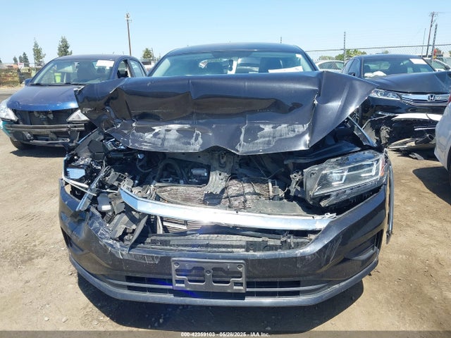 1VWAA7A31MC005888 Volkswagen Passat 2.0t S