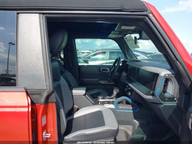 2023 FORD BRONCO 1FMDE5BH1PLB27668 Photo 4