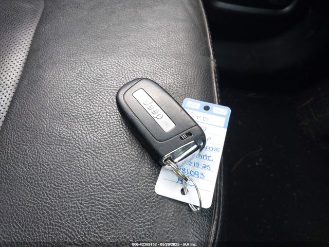3C4NJDFB7NT181093 Jeep Compass
