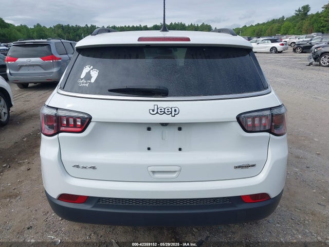 3C4NJDFB7NT181093 Jeep Compass
