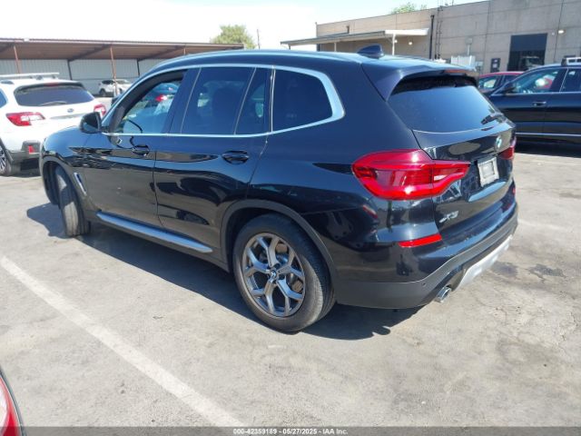 2020 BMW X3 5UXTY5C08L9B89724 Photo 2