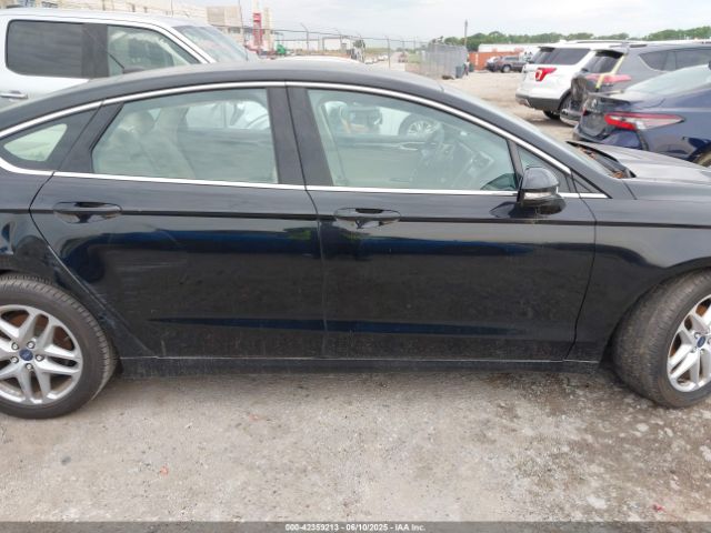 3FA6P0HD1GR226724 Ford FUSION SE
