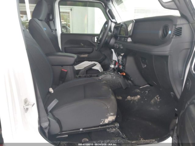 2024 JEEP WRANGLER 4XE 1C4RJXR65RW211676 Photo 4
