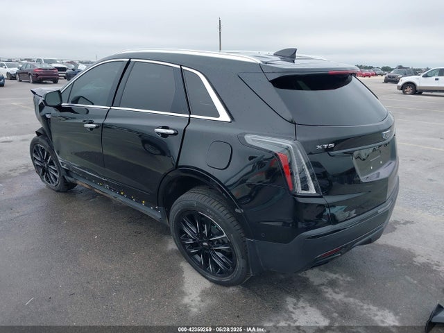 2022 CADILLAC XT5 1GYKNCRS6NZ119099 Photo 2