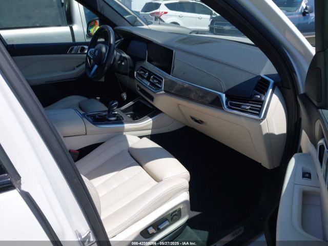 2021 BMW X5 5UXCR4C00M9D80336 Photo 4