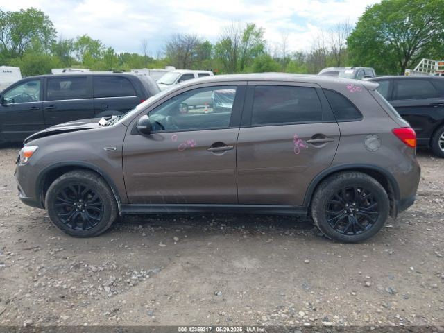 JA4AR3AU9HZ037479 Mitsubishi Outlander Sport 2.0 Le