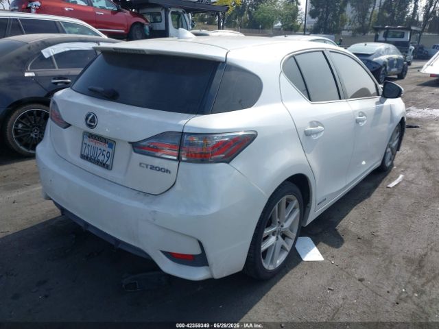 JTHKD5BHXG2271805 Lexus CT 200H