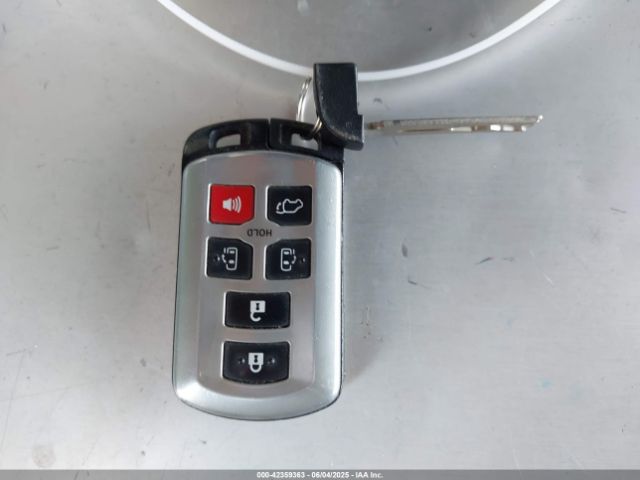 5TDYK3DC0FS542529 Toyota Sienna Limited Premium 7 Passenger