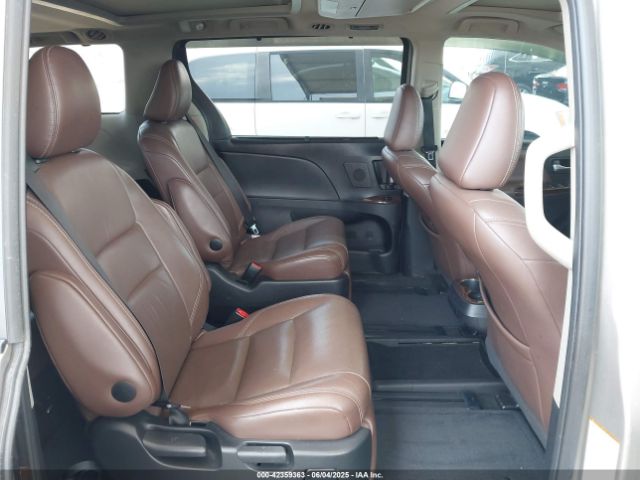 5TDYK3DC0FS542529 Toyota Sienna Limited Premium 7 Passenger