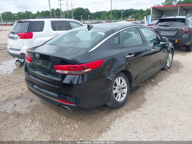 5XXGT4L3XJG239560 KIA Optima Lx