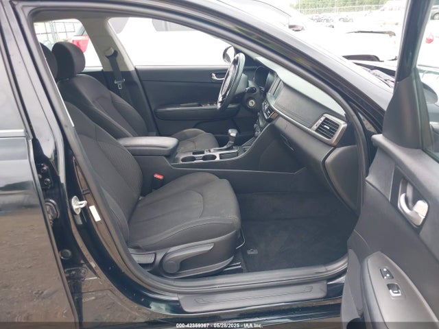 5XXGT4L3XJG239560 KIA Optima Lx