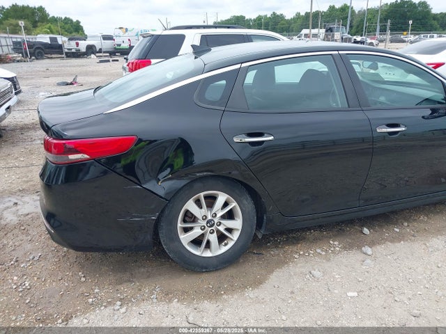 5XXGT4L3XJG239560 KIA Optima Lx