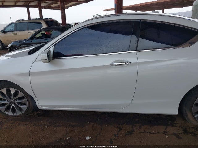 42359368 :رقم المزاد ، 1HGCT1B82DA001147 vin ، 2013 Honda Accord Ex-l مزاد بيع