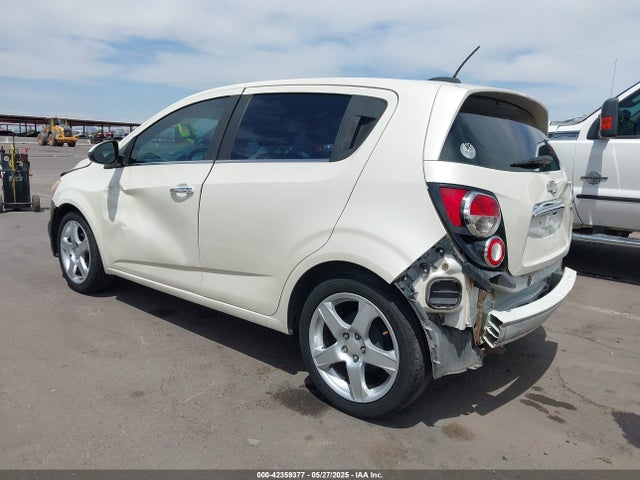 1G1JE6SB1F4164892 Chevrolet Sonic Ltz Auto