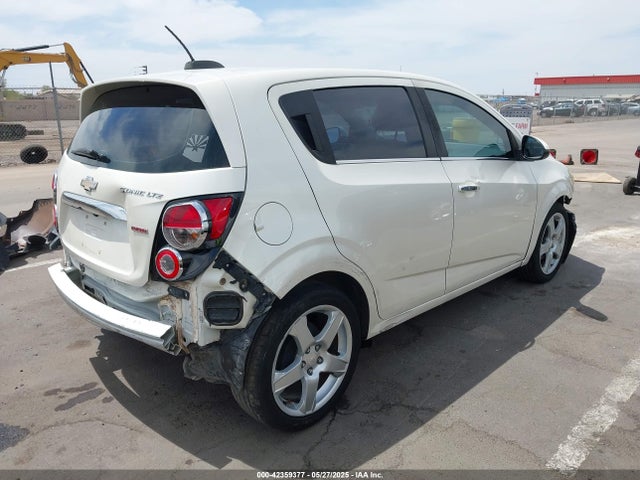 1G1JE6SB1F4164892 Chevrolet Sonic Ltz Auto