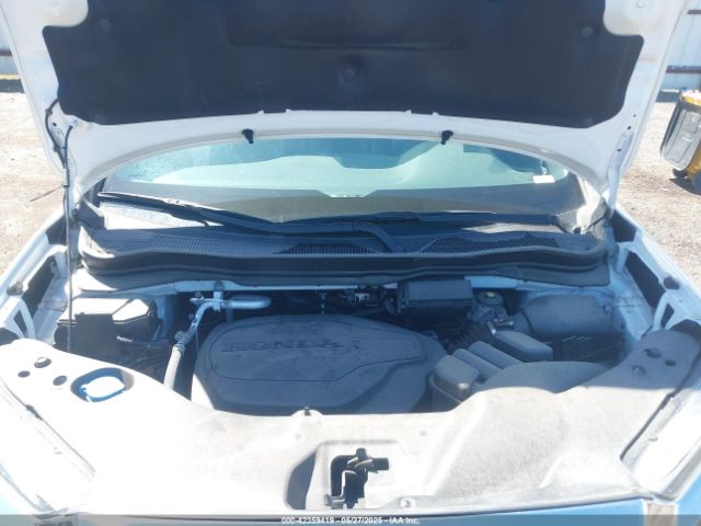 5FNYF8H52NB009758 Honda Passport Awd Ex-l