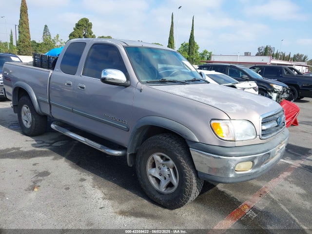 Продажа на аукционе авто 2002 Toyota Tundra Sr5 V8, vin: 5TBRT34162S323562, номер лота: 42359422