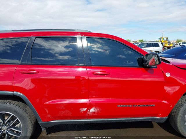 1C4RJFLG3JC399051 Jeep Grand Cherokee