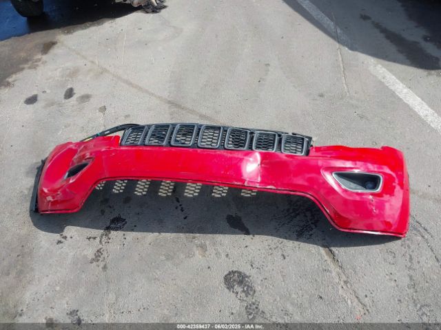 1C4RJFLG3JC399051 Jeep Grand Cherokee