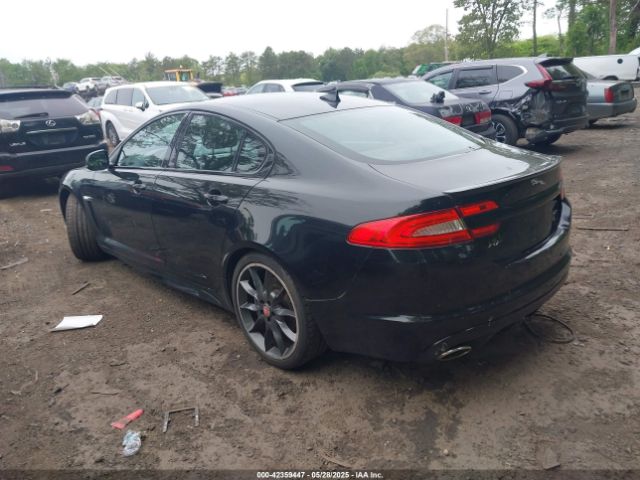 2015 JAGUAR XF SAJWJ0FF7F8U50114 Photo 2