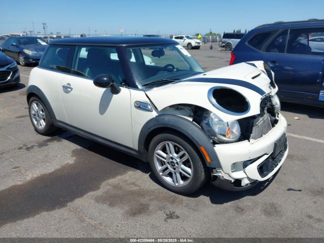2012 MINI COOPER S WMWSV3C51CTY19683