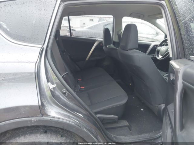2018 TOYOTA RAV4 JTMBFREV3JJ732425 Photo 7