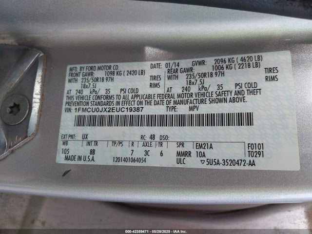 1FMCU0JX2EUC19387 Ford Escape Titanium