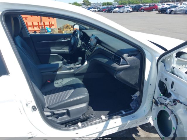 2022 TOYOTA CAMRY 4T1G11AK5NU075077 Photo 4